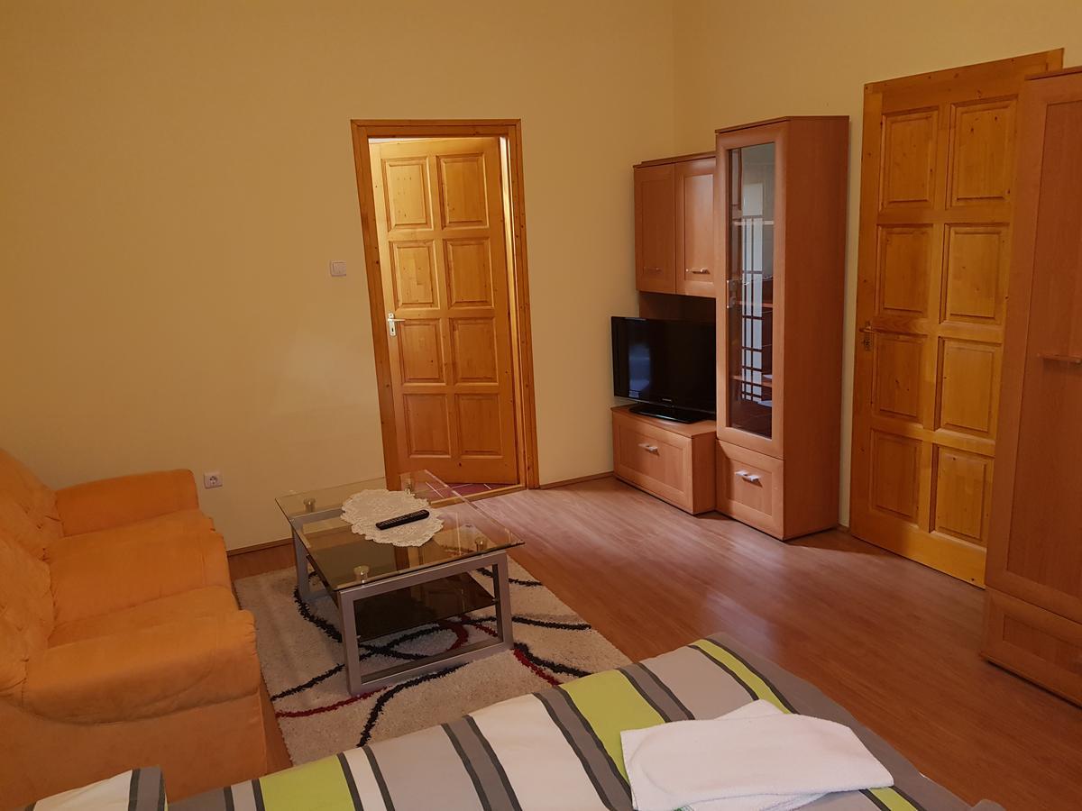 Bed and Breakfast Olze Panzió Erdőbénye Exterior foto